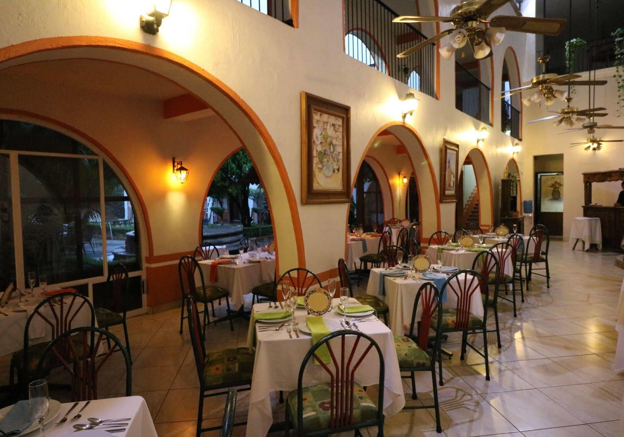 Hotel Mision Jalpan Zewnętrze zdjęcie